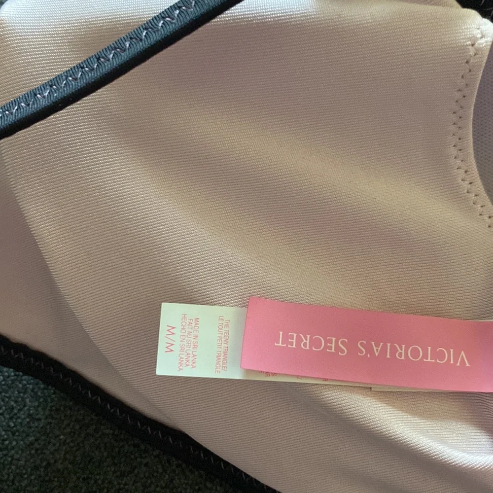 Victoria’s Secret Purple Bathing Suit Top - Picture 2 of 2